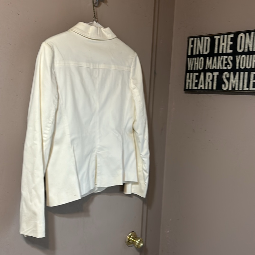 White Blazer - Picture 3 of 3